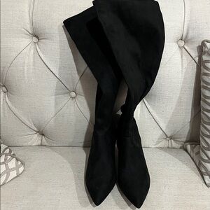 Suede Heeled Pull On Boots